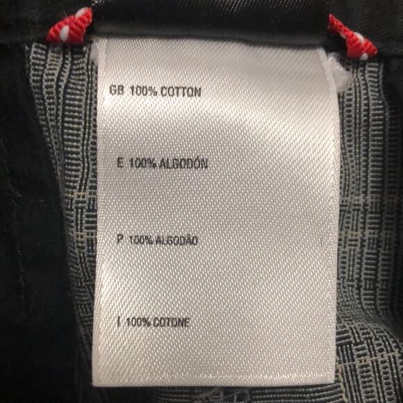 The North Face Women’s Plaid Shorts Size 4 - Picture 9 of 10